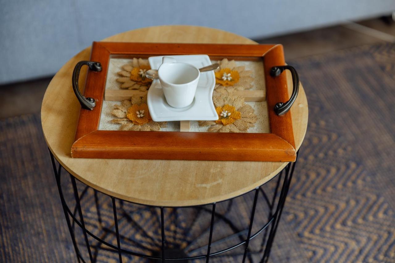 Stylish Mini-House With Garden & Beach Bijela Bagian luar foto